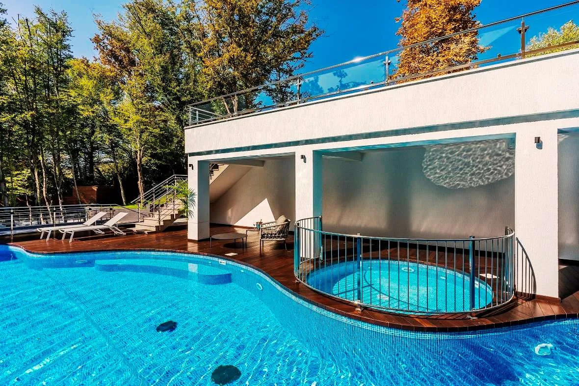 Когда идти к ледниковым водоемам